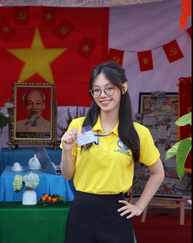 Chân dung nữ sinh văn võ song toàn của Trường THPT Trịnh Hoài Đức- Ảnh 1.
