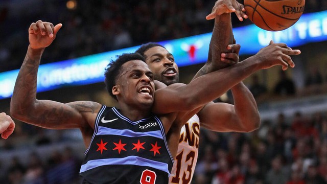 26 charged in latest basketball gambling scandal- Ảnh 1.