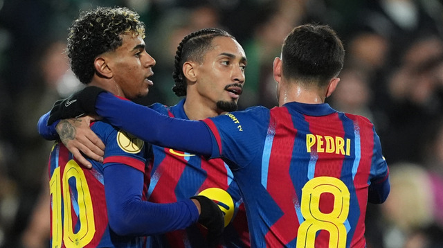 Đội hình xuất phát Barcelona đấu Sevilla: Lamine Yamal dự bị - Ảnh 1.