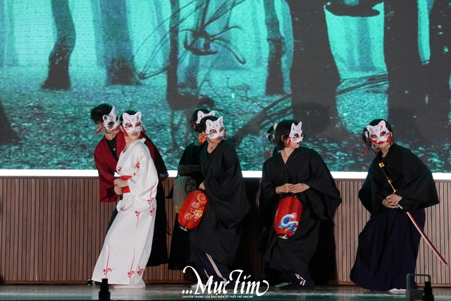 Học sinh tái hiện không gian văn hóa đa quốc gia tại hội trại truyền thống - Ảnh 7.