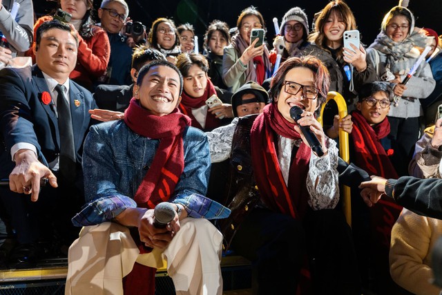 Hà Anh Tuấn dành 1 tỷ đồng giúp đỡ bệnh nhân ung thư về quê dịp năm mới- Ảnh 4.