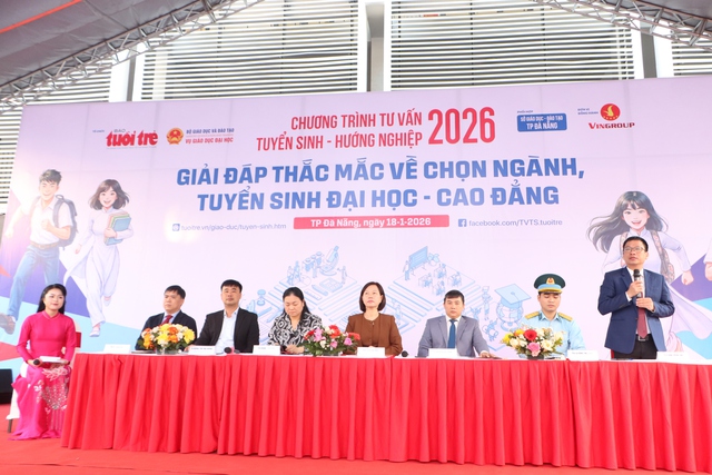 Nếu học du lịch, có sợ bị AI thay thế không? - Ảnh 2.