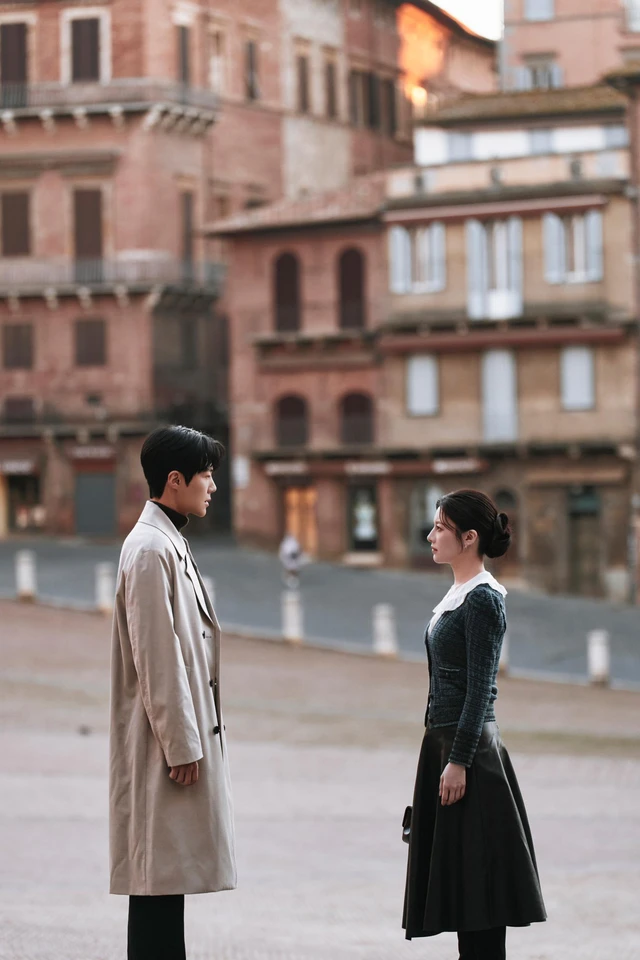 Khám phá loạt địa danh lãng mạn nhất thế giới cùng Can this love be translated?- Ảnh 1.