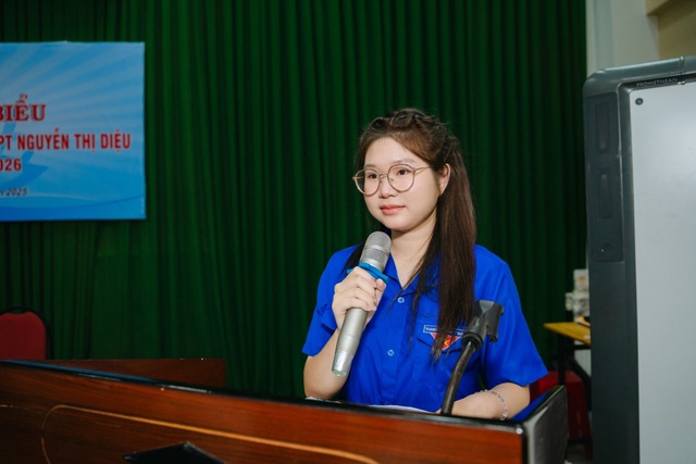 Cô MC của Trường THPT Nguyễn Thị Diệu và bí quyết học văn độc đáo - Ảnh 2.