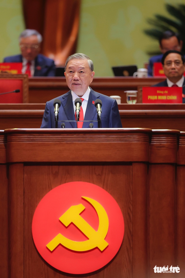 Scenes from Vietnam’s 14th National Party Congress opening - Ảnh 13.
