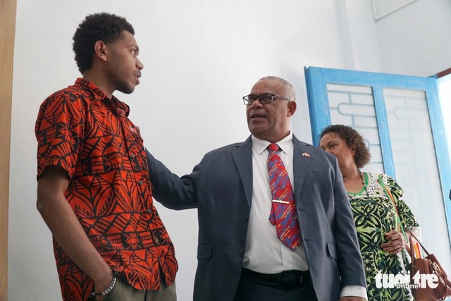 Vanuatu PM visits Vietnam’s Nha Trang University to boost education, training cooperation- Ảnh 1.