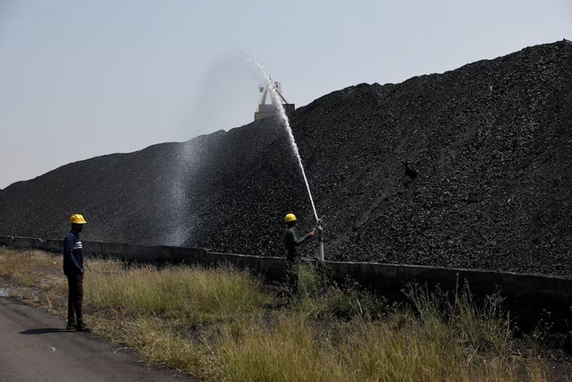 India's top renewable state needs more coal power by 2036, adviser says- Ảnh 1.