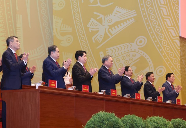 Vietnam opens 14th National Party Congress in Hanoi - Ảnh 4.