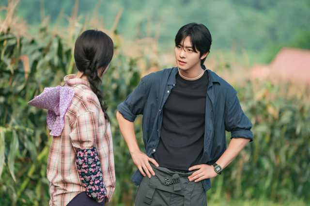 Jisoo (BLACKPINK) 'nên duyên' cùng Seo In Guk trong phim mới- Ảnh 5.