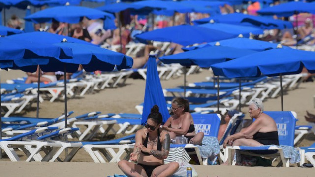 Global tourism hit new record level in 2025: UN- Ảnh 1.