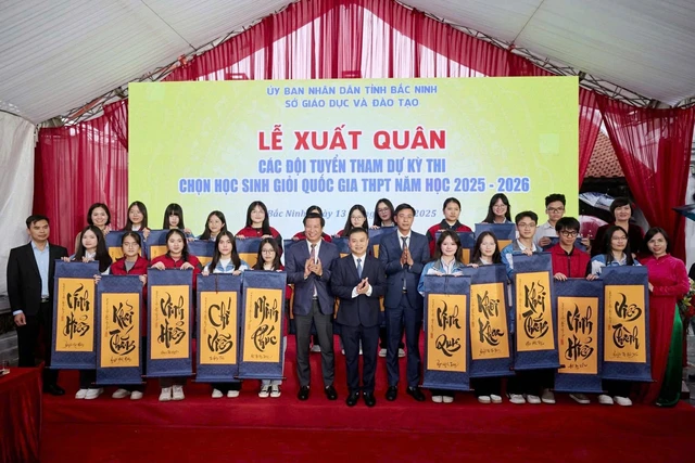 Từ câu chuyện truyền cảm hứng của ông bà đến giải nhất học sinh giỏi quốc gia - Ảnh 2.