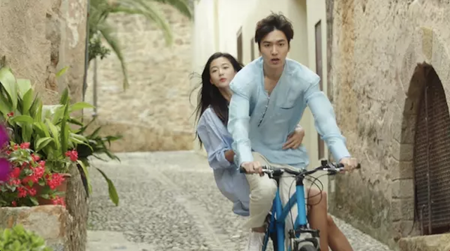 Ngoài Can this love be translated?, 4 phim Hàn này cũng được quay tại nhiều quốc gia- Ảnh 6. Ngoài Can this love be translated?, 4 phim Hàn này cũng được quay tại nhiều quốc gia- Ảnh 6.