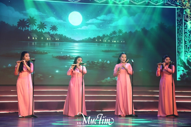 Học sinh Trường THCS Gò Vấp đoạt giải nhất cuộc thi Việt điệu trăng thanh- Ảnh 9.