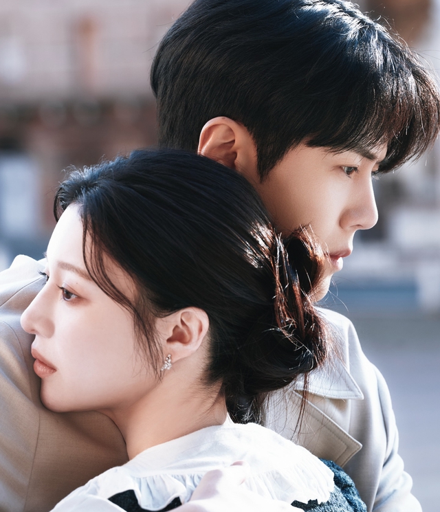 Hành trình giải mã ngôn ngữ tình yêu của bộ đôi Can this love be translated?- Ảnh 1. Hành trình giải mã ngôn ngữ tình yêu của bộ đôi Can this love be translated?- Ảnh 1.