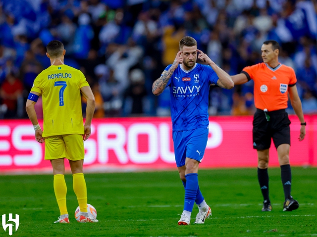 Al Hilal đấu Al Feiha: giành 3 điểm, nới rộng cách biệt với Al Nassr? - Ảnh 1. Al Hilal đấu Al Feiha: giành 3 điểm, nới rộng cách biệt với Al Nassr? - Ảnh 1.