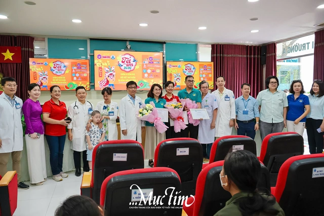 Tết cho em 2026: Mang mùa xuân ấm áp đến với bệnh nhi Bệnh viện Nhi Đồng 1 - Ảnh 3.