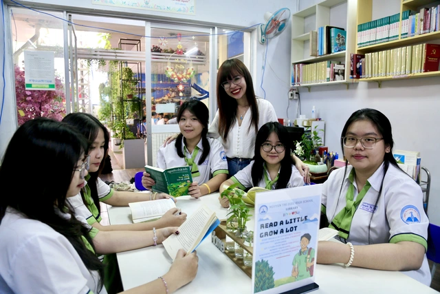 "Check-in" giờ ra chơi hạnh phúc tại Trường THPT Nguyễn Thị Diệu - Ảnh 11.