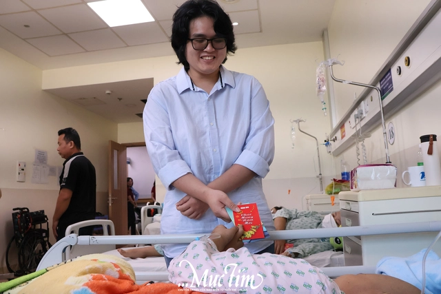 Mùa Tết ấm áp của các 'chiến binh nhí' tại bệnh viện Ung bướu TP.HCM - Ảnh 20.