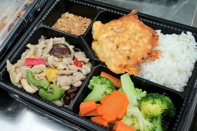 Teen Hà Nội 'giải cứu' thực phẩm thừa - Ảnh 4.