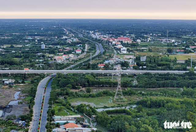 Transport projects bring Can Gio closer to downtown Ho Chi Minh City
- Ảnh 9. Transport projects bring Can Gio closer to downtown Ho Chi Minh City
- Ảnh 9.