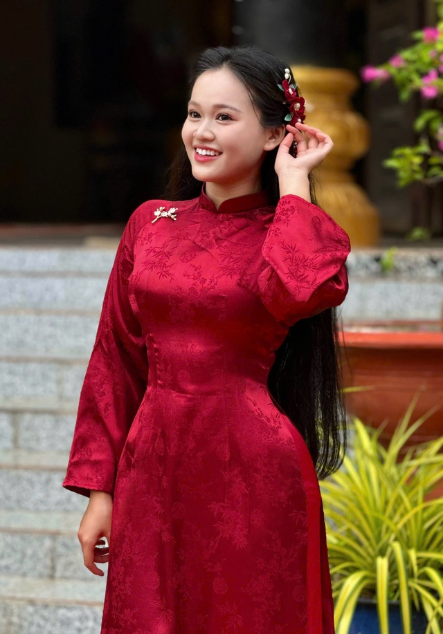 Gặp gỡ cô bạn "đa-zi-năng" của Trường THPT Minh Hoà - Ảnh 1.