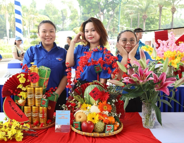 Thưởng thức các món ngon tại lễ hội Sống xanh - Ẩm thực chay - Ảnh 8.