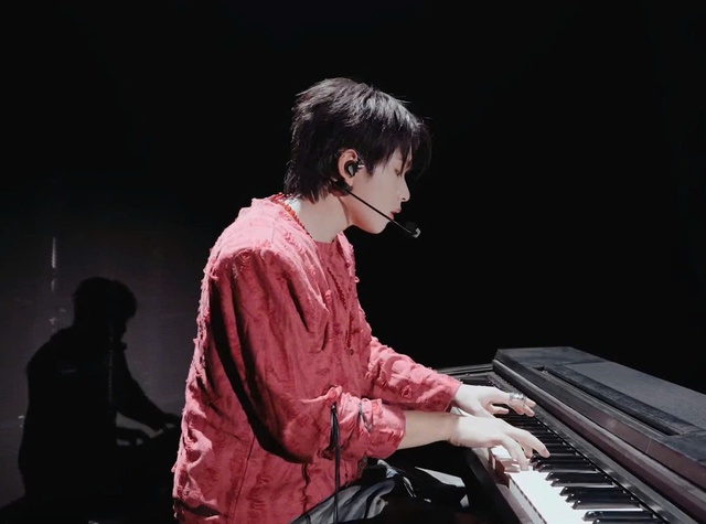 Chung kết Tân binh toàn năng: sân khấu của những all-rounder thế hệ mới- Ảnh 4. Chung kết Tân binh toàn năng: sân khấu của những all-rounder thế hệ mới- Ảnh 4.