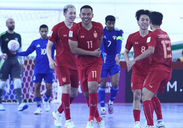 Thailand win sends Vietnam into Asian futsal quarterfinals - Ảnh 2.