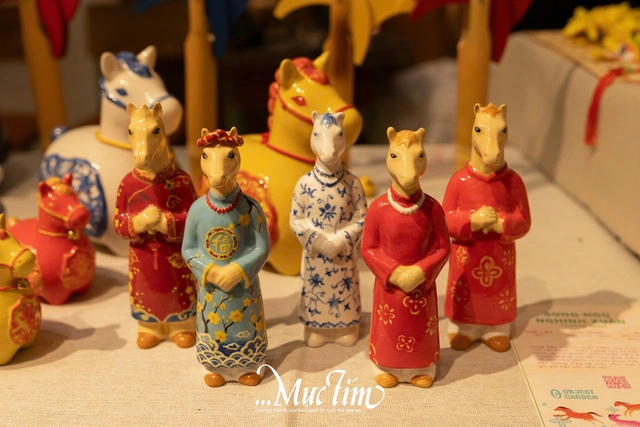 Triển lãm ‘Ngựa ngựa đầu năm’: Khi linh vật Tết Bính Ngọ được kể bằng đôi tay bạn trẻ - Ảnh 4.
