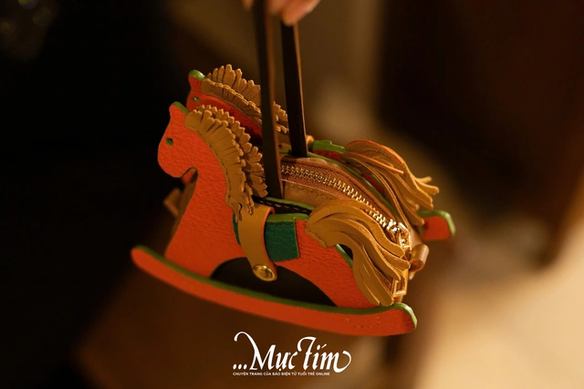 Triển lãm ‘Ngựa ngựa đầu năm’: Khi linh vật Tết Bính Ngọ được kể bằng đôi tay bạn trẻ - Ảnh 21.