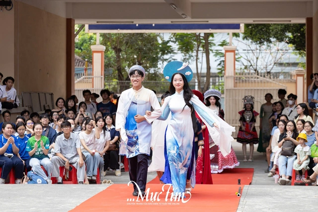 Trường THPT Nguyễn Hữu Huân lần đầu tổ chức sân chơi tìm kiếm hoa khôi, nam vương- Ảnh 1.