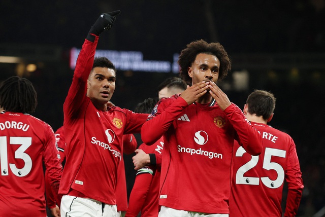 Leeds đấu Man United: Chuyến làm khách nhiều sóng gió chờ Quỷ đỏ- Ảnh 1.