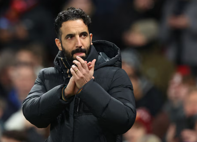 HLV Ruben Amorim bị MU sa thải - Ảnh 1.