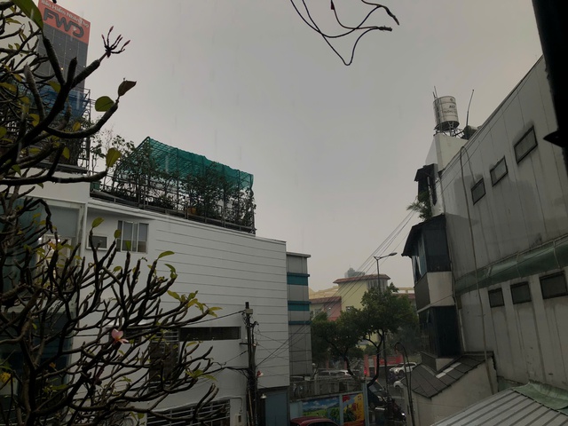 Dự báo thời tiết đêm 6, ngày 7-1: Bắc Bộ rét đậm, Nam Bộ  - Ảnh 1.