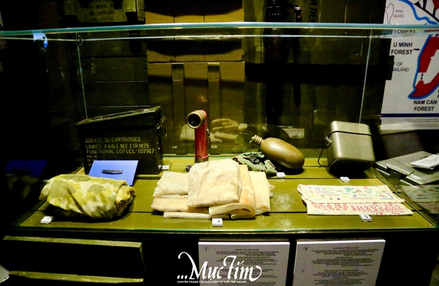 Đến Bảo tàng Chứng tích chiến tranh, hiểu hơn về 'Thời thanh xuân trên tuyến đường 1C huyền thoại'- Ảnh 3.