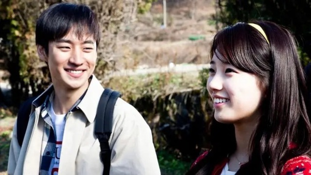 Lee Je Hoon tổ chức fan meeting, nhìn lại 20 năm sự nghiệp diễn xuất - Ảnh 3.