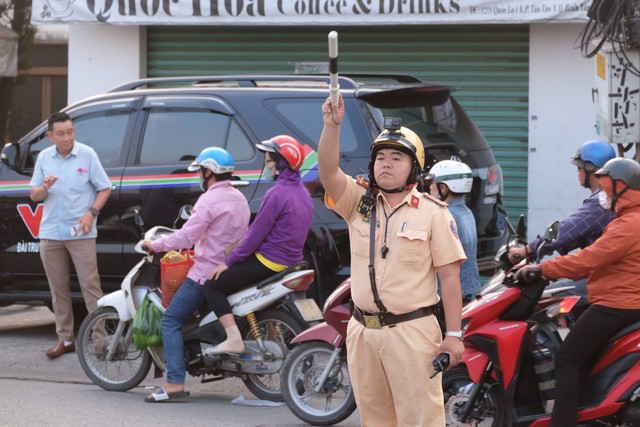 Traffic restrictions imposed on central roads for Ho Chi Minh City Marathon 2026 from January 9- Ảnh 1.