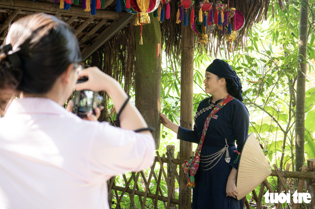 Tourists can explore northern Vietnam heritage by train for just $7.7- Ảnh 3.