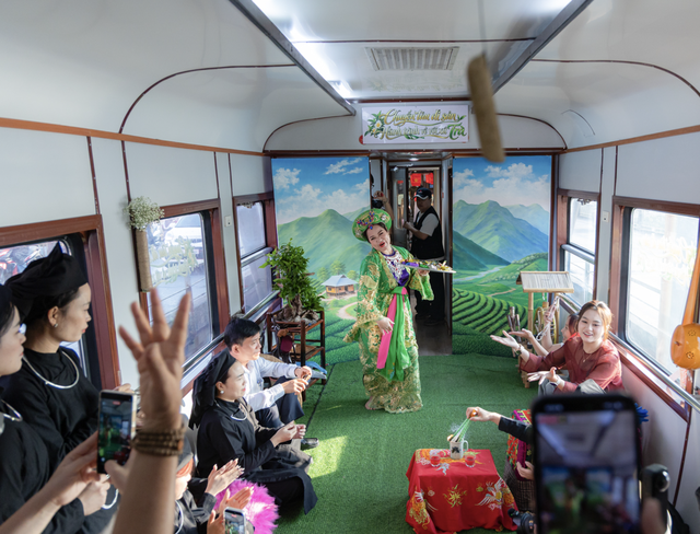 Tourists can explore northern Vietnam heritage by train for just $7.7- Ảnh 4.