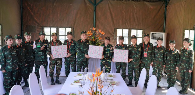 Vietnam, Laos, Cambodia rehearse joint civil defense drill - Ảnh 4.
