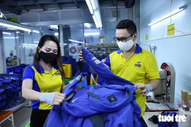 Ho Chi Minh City posts highest 9-month growth in 15 years- Ảnh 4.