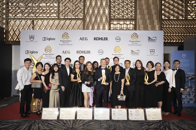 CapitaLand Development recognized for sustainability, social impact, design excellence at PropertyGuru Vietnam Property Awards 2026 - Ảnh 1.