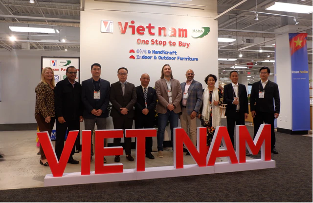 Beyond cheap prices, what will it take for Vietnam to win big in the $125 billion US furniture market? - Ảnh 1.