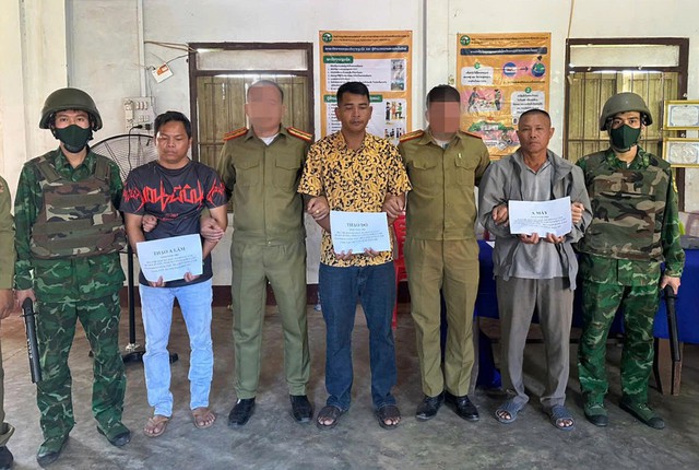 Smuggling kingpin arrested in cross-border explosives ring from Laos to Vietnam- Ảnh 2.