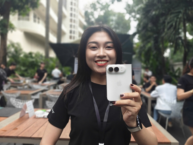 Apple’s iPhone Duo goes on sale in Vietnam- Ảnh 2.