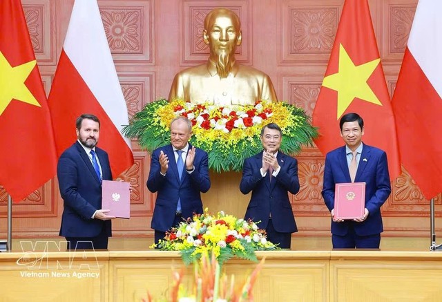 Vietnam, Poland establish Strategic Partnership - Ảnh 1.