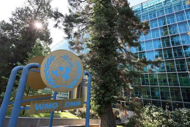 Greenhouse gases hit record highs, further rise expected with El Niño, UN weather agency says - Ảnh 1.