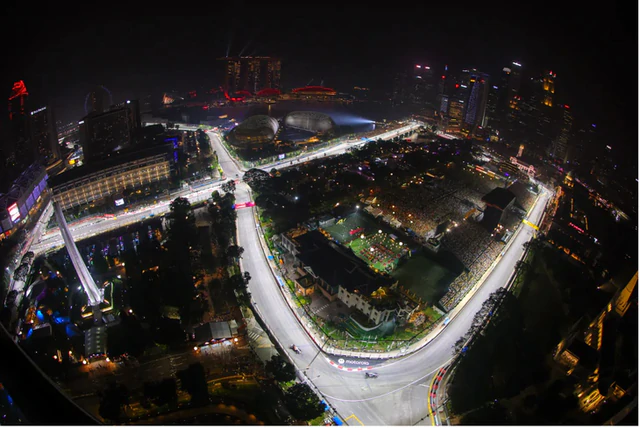 From the F1 race track to smart lighting opportunities in Vietnam - Ảnh 3.