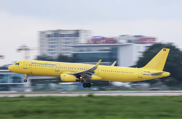 Vietnam Morning Monitor: Vietnam sees 11.3% rise in int'l air passengers, 62 killed in Ho Chi Minh City traffic accidents linked to illegal parking - Ảnh 2.