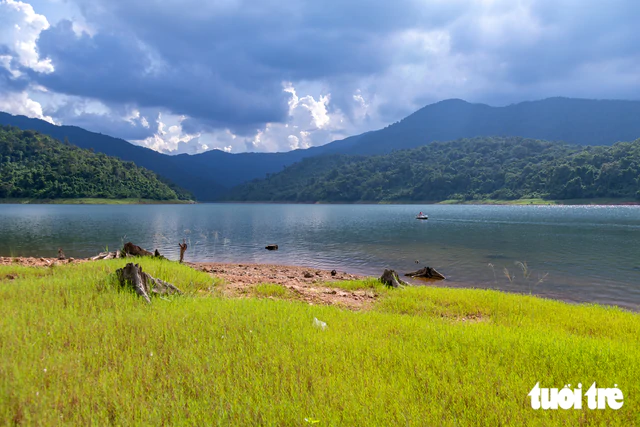Thac Chuoi Lake and U Bo Mountain: Central Vietnam’s untouched natural beauty- Ảnh 9.